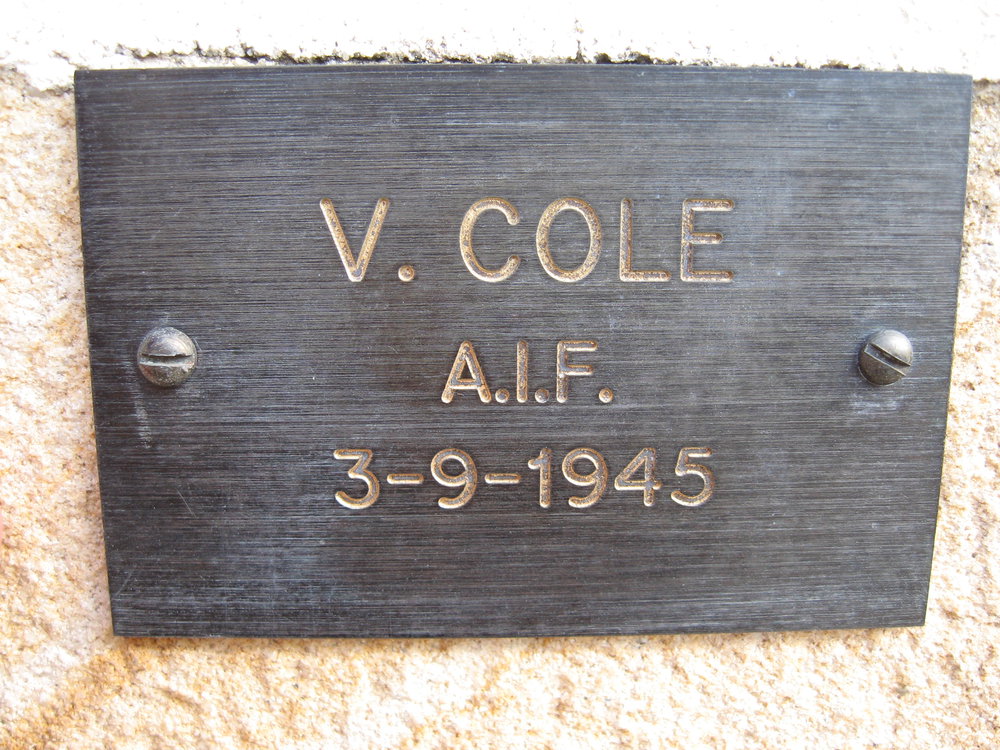 Plaque - Cole, V. (AIF)