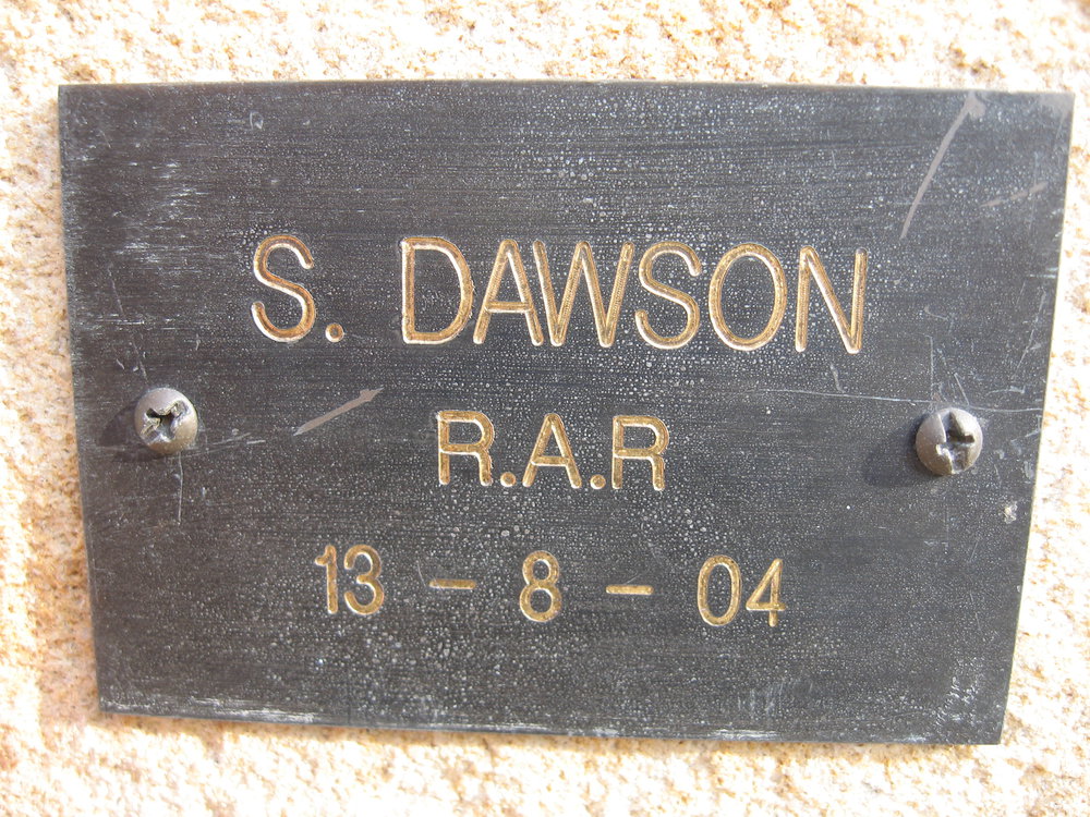 Plaque - Dawson, S. (RAR)