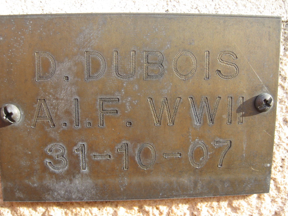Plaque - Dubois, Douglas Sidney (AIF, WWII)