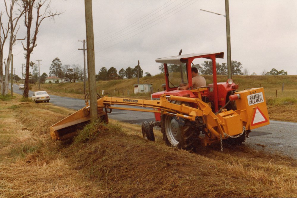 Grass cutting, Blacktown