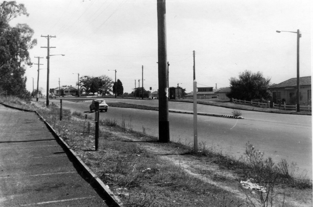 Blacktown Road, Blacktown