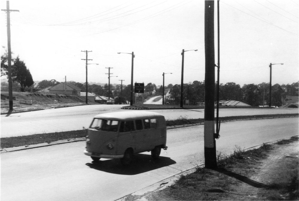 Intersection of Blacktown Road and Wall Park Avenue, Blacktown