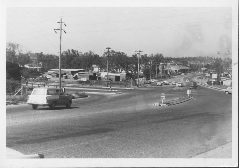 Seven Hills Road, Seven Hills