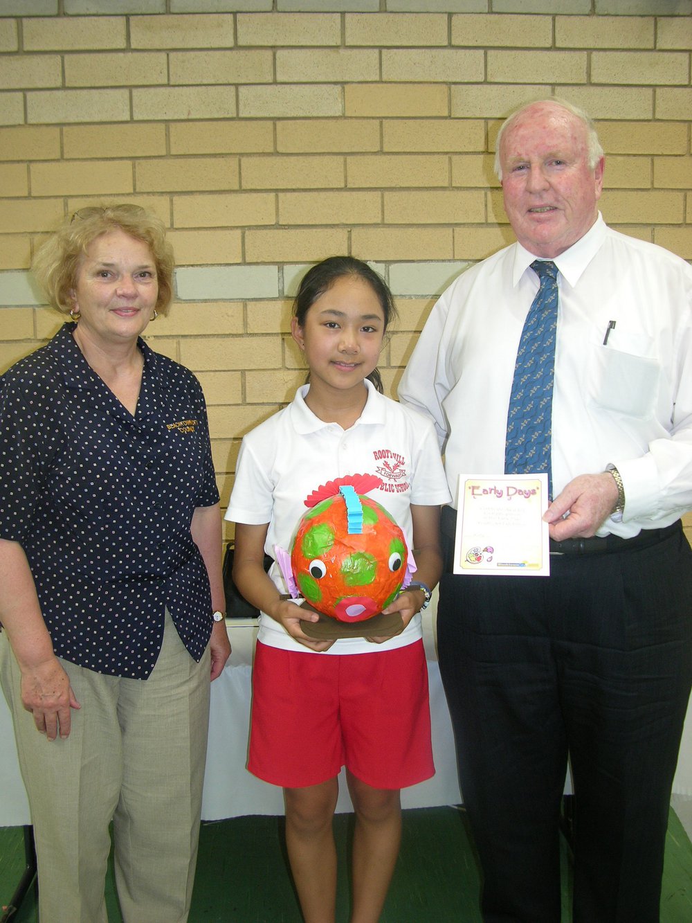 Early Days Art Exhibition winner, 2005