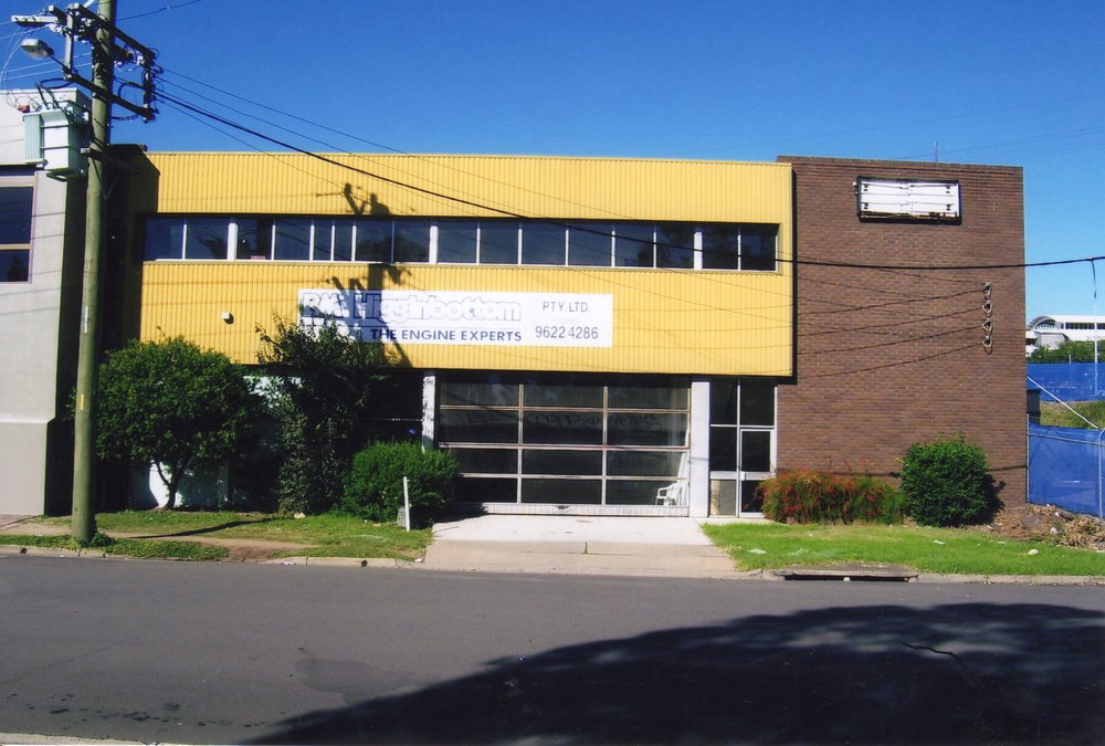 BM Higginbotham's motor service, Blacktown