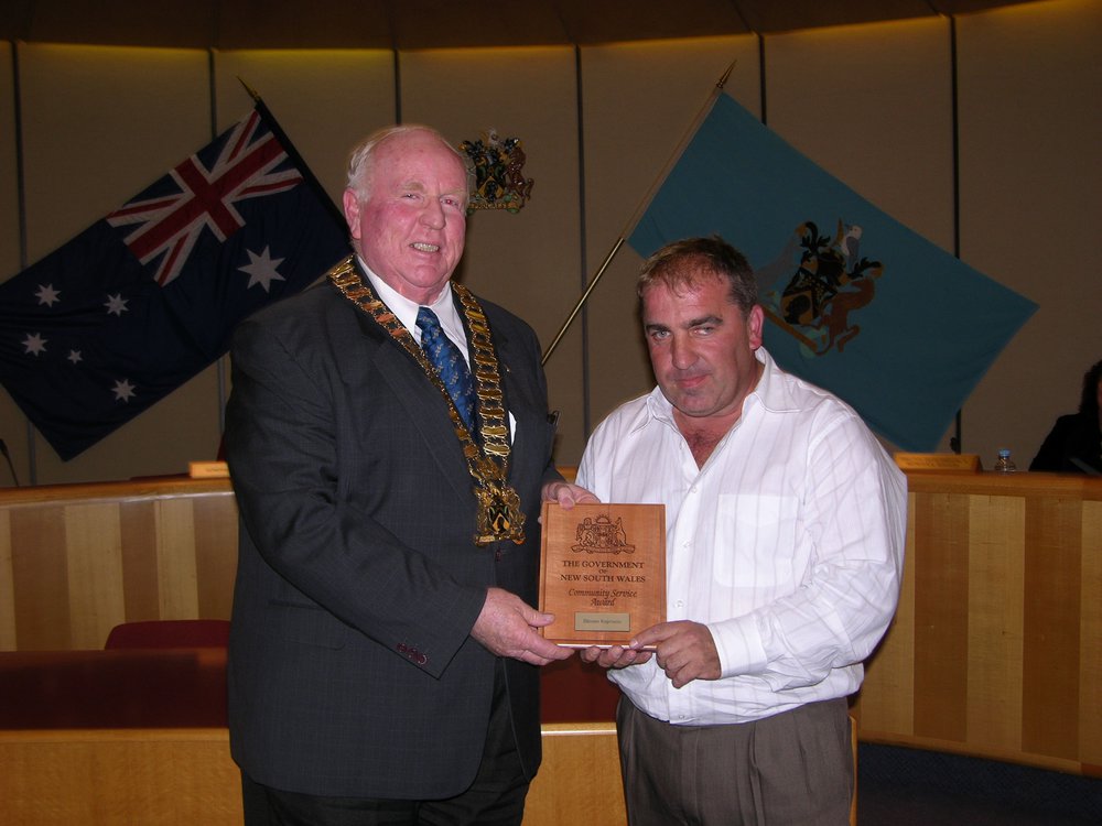 Steven Koprivic receiving Premier's Award