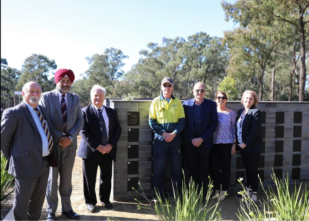 Judith Lewis OAM interment, Riverstone Cemetery, 2021