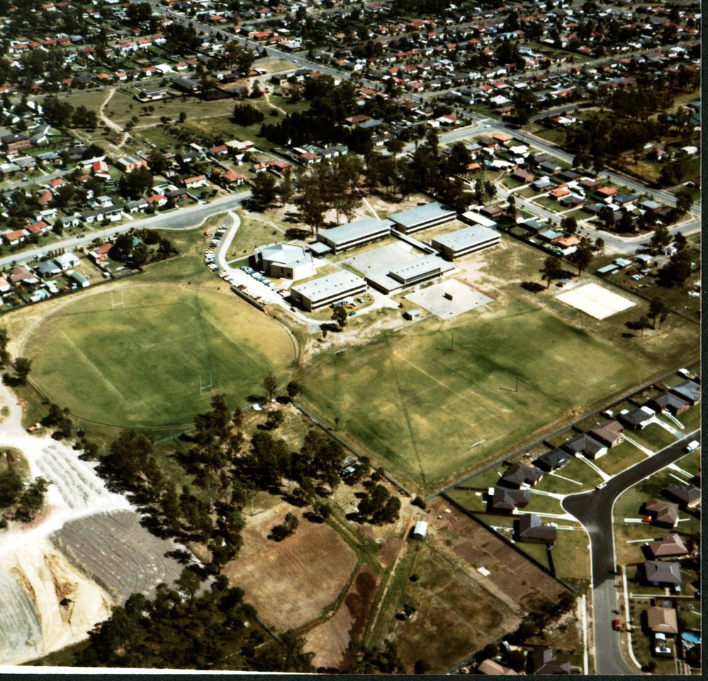 Aerial view of Doonside Technology High School and surroundings