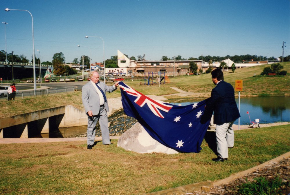 Official opening of Rotary Lakes, Seven Hills