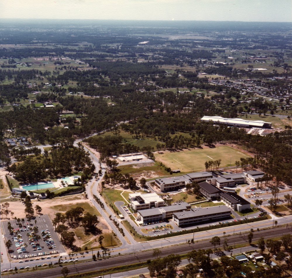 Aerial view of Mount Druitt TAFE College and surroundings, c1980s