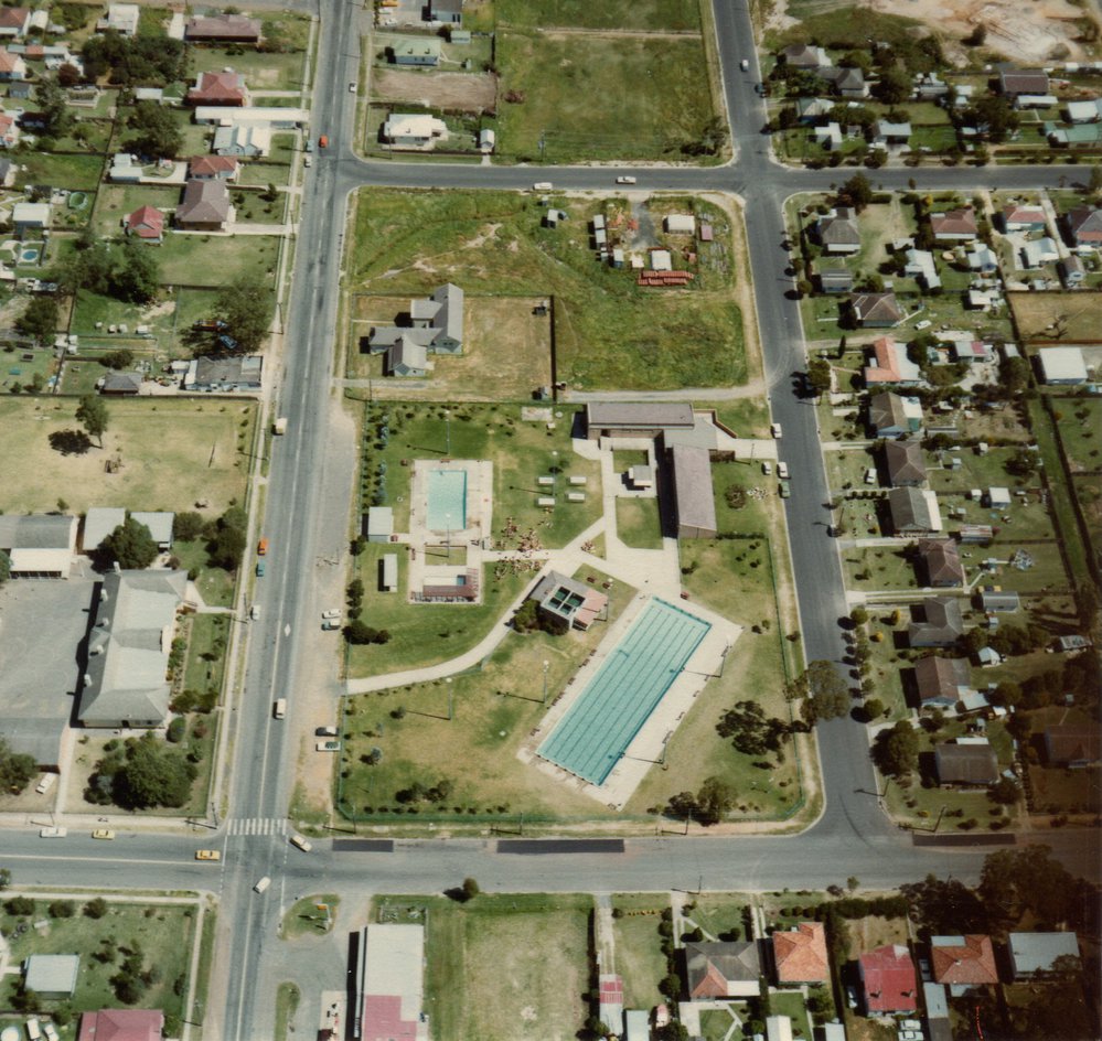 Aerial view of Riverstone Swimming Centre and surroundings