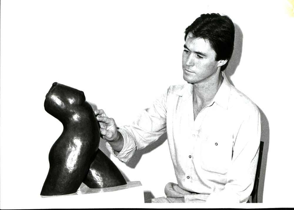 Miles Thomas, Sculptor 