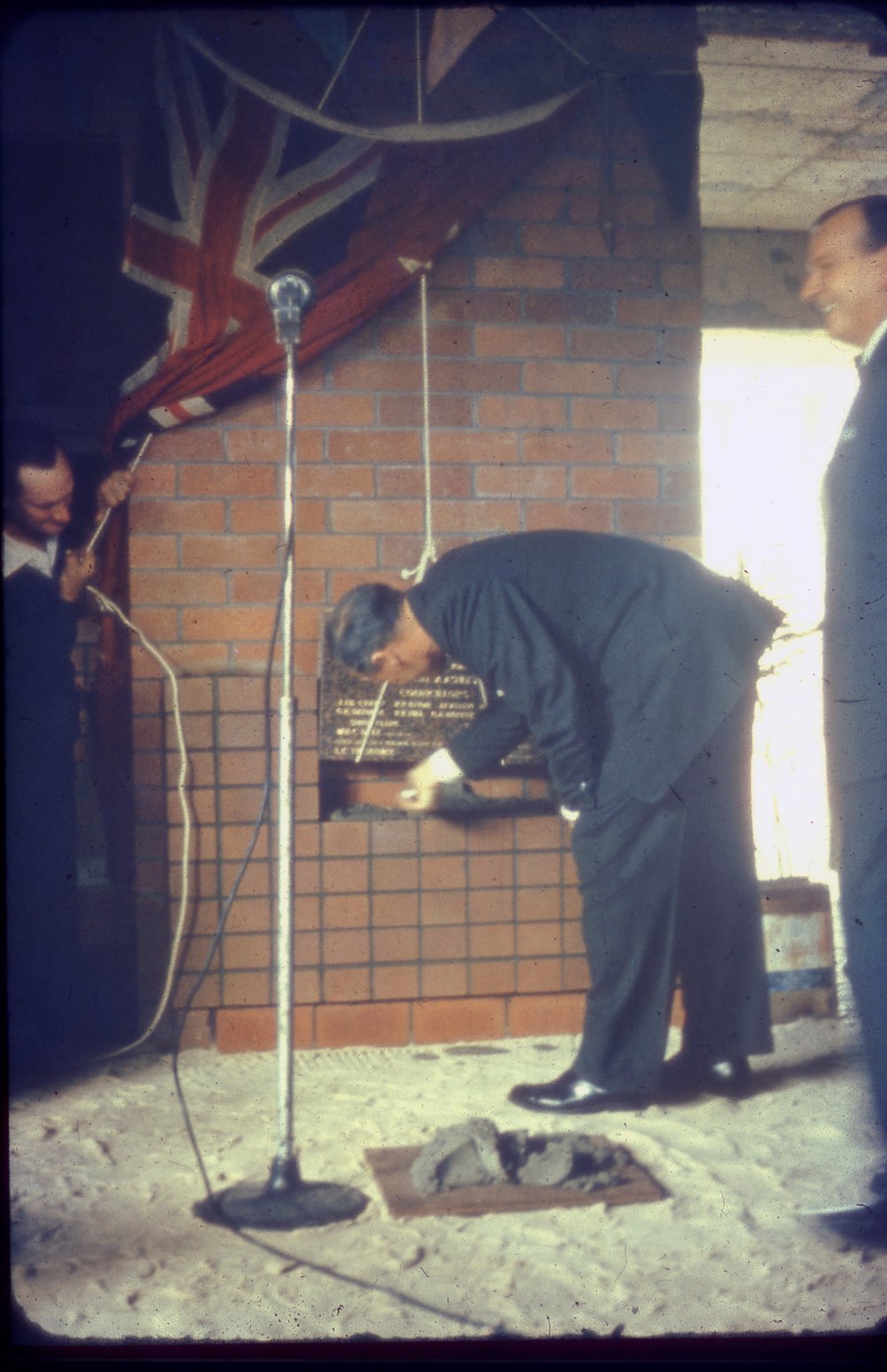 Construction of War Memorial Swimming Pool, Blacktown