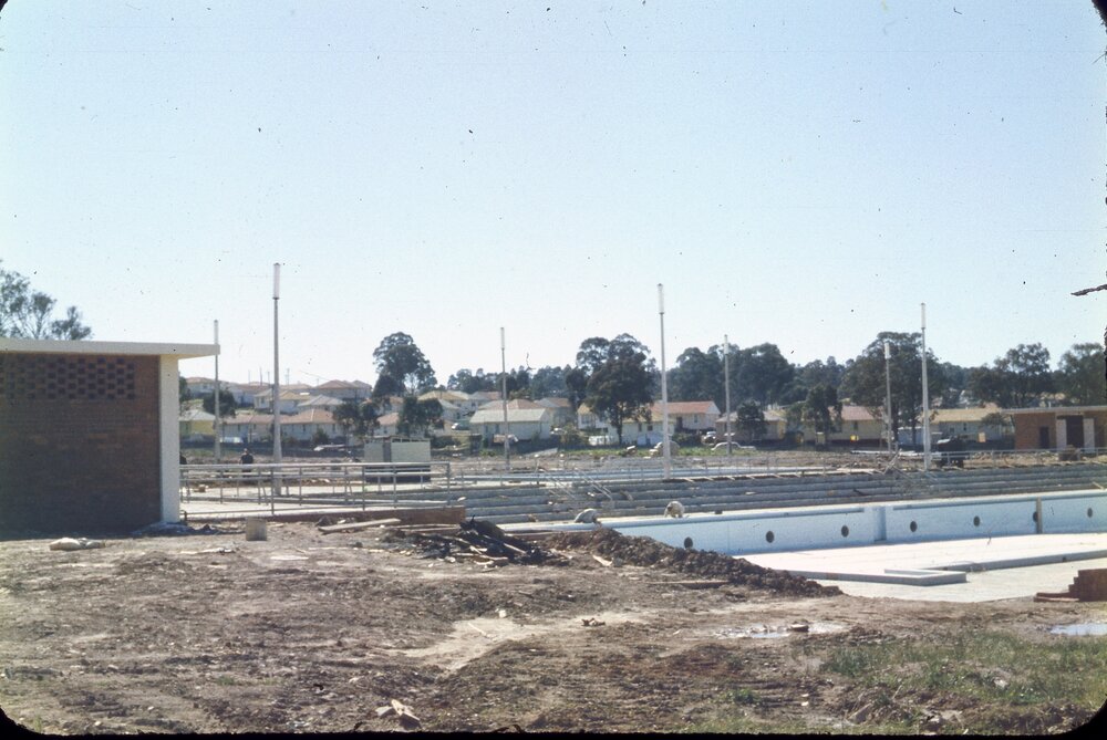 Construction of War Memorial Swimming Pool, Blacktown