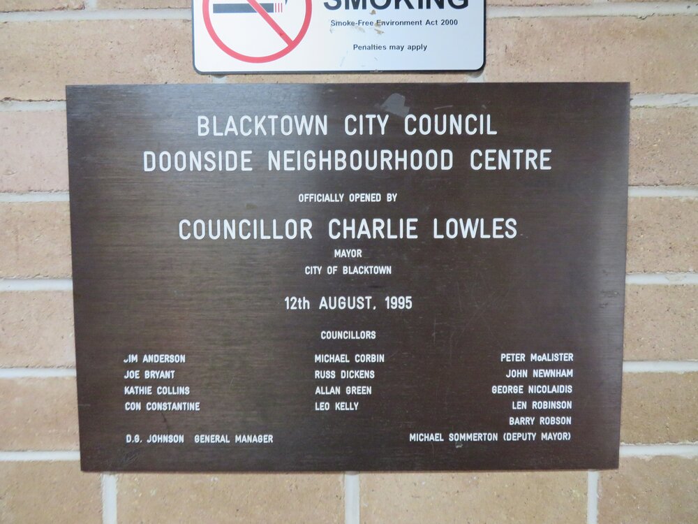 Doonside Neighbourhood Centre, Doonside - Plaque