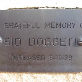 Plaque - Doggett, Sid
