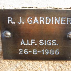 Plaque - Gardiner, Richard John (AIF)