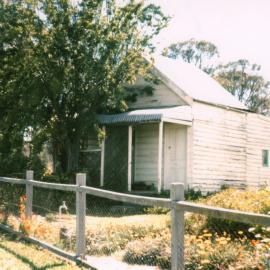 Weatherboard cottage