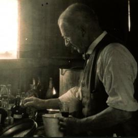 Dr George Lawson