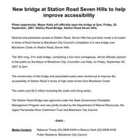 Station Road Seven Hills bridge, 2007