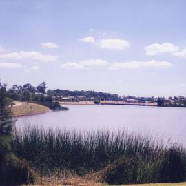 Lake Woodcroft, Woodcroft