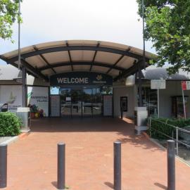Riverstone Village Shopping Centre, Riverstone