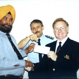 Cheque presentation
