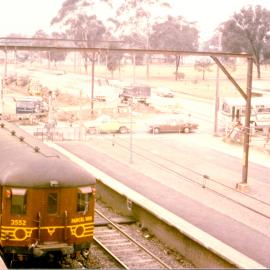 Doonside railway level crossing, Doonside