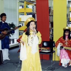 Launch of Vietnamese Collection at Max Webber Library