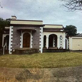 House on Hill End Road, Doonside