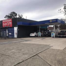Metro Petrol Station, Doonside