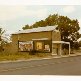 Hairdresser, Garfield Road West, Riverstone