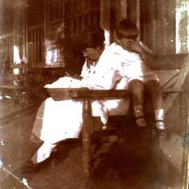 Ivy and Bruce Lawson, Nyngan, 1919