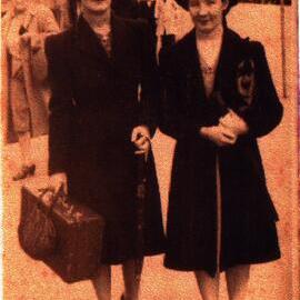 Alice and Ruth Jennings