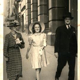 Florence, Elizabeth and Eric Beauchamp Lawson