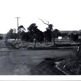 Doonside Road and Holbeche Road Intersection