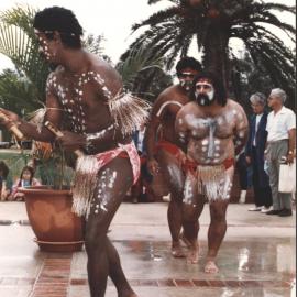 Official opening of Colebee Centre, Nurragingy Reserve, 1988